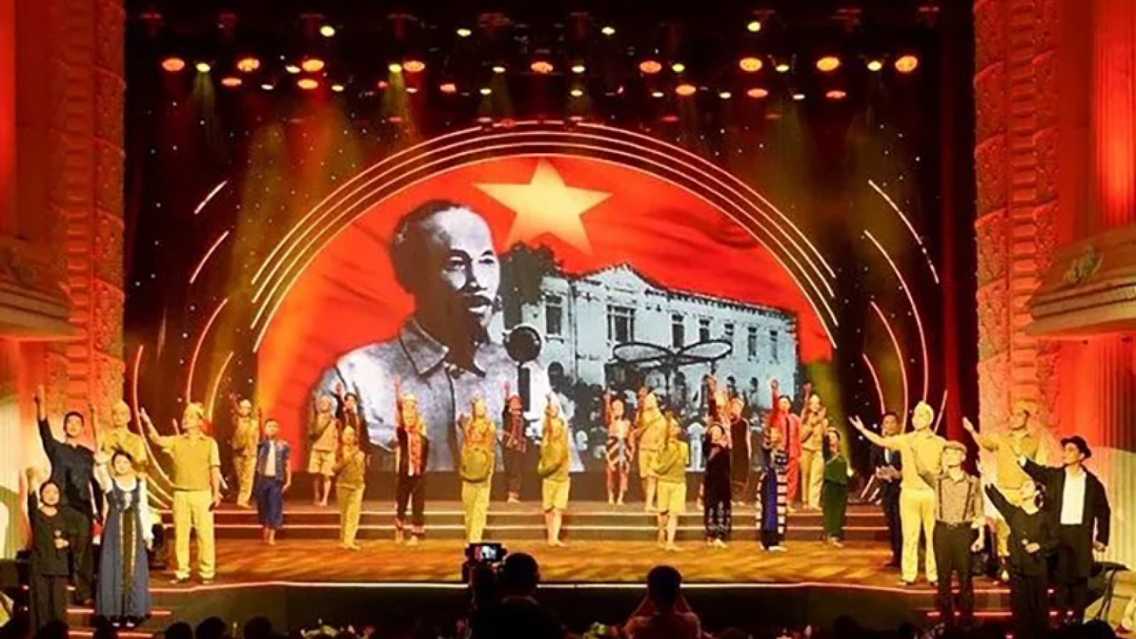 Art programme recreates Ho Chi Minh’s historic journey for Vietnam independence
